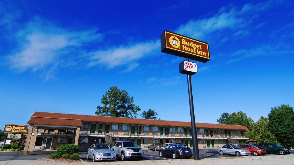 Budget Host Inn Henderson NC 27536 2524922013 Hotels & Motels